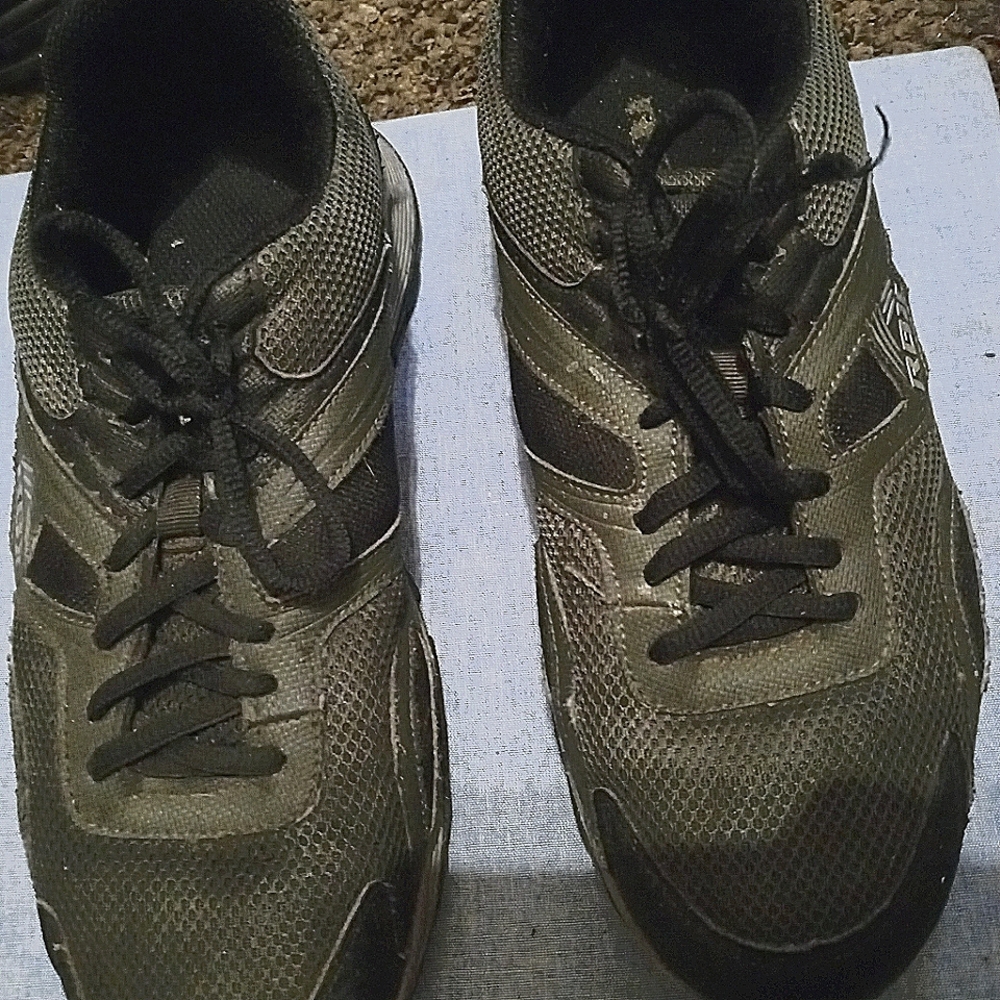 Reebok RBX active trainers shoes sz.8 1/2